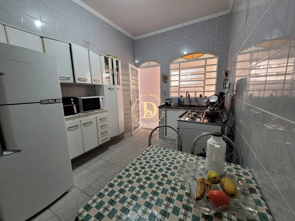 Casa, 4 quartos, 161 m² - Foto 2