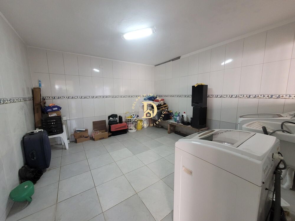 Casa à venda com 2 quartos, 252m² - Foto 9