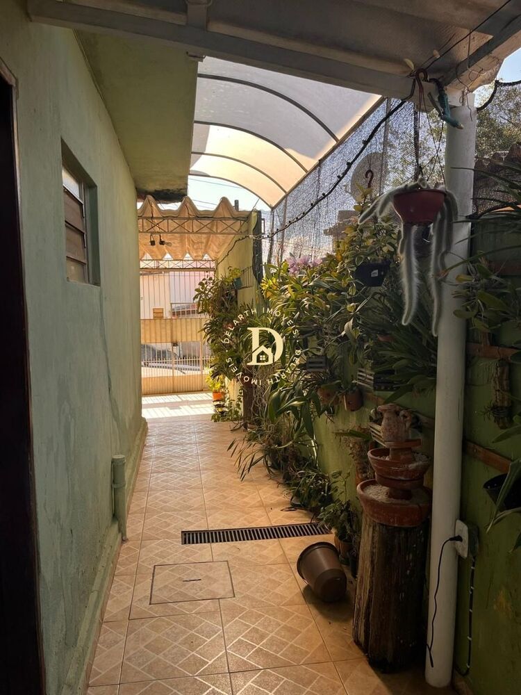 Sobrado, 5 quartos, 180 m² - Foto 1