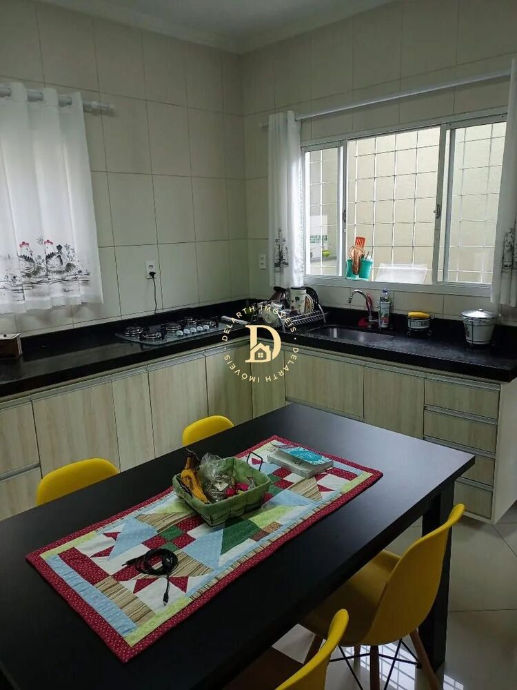 Sobrado, 3 quartos, 190 m² - Foto 3