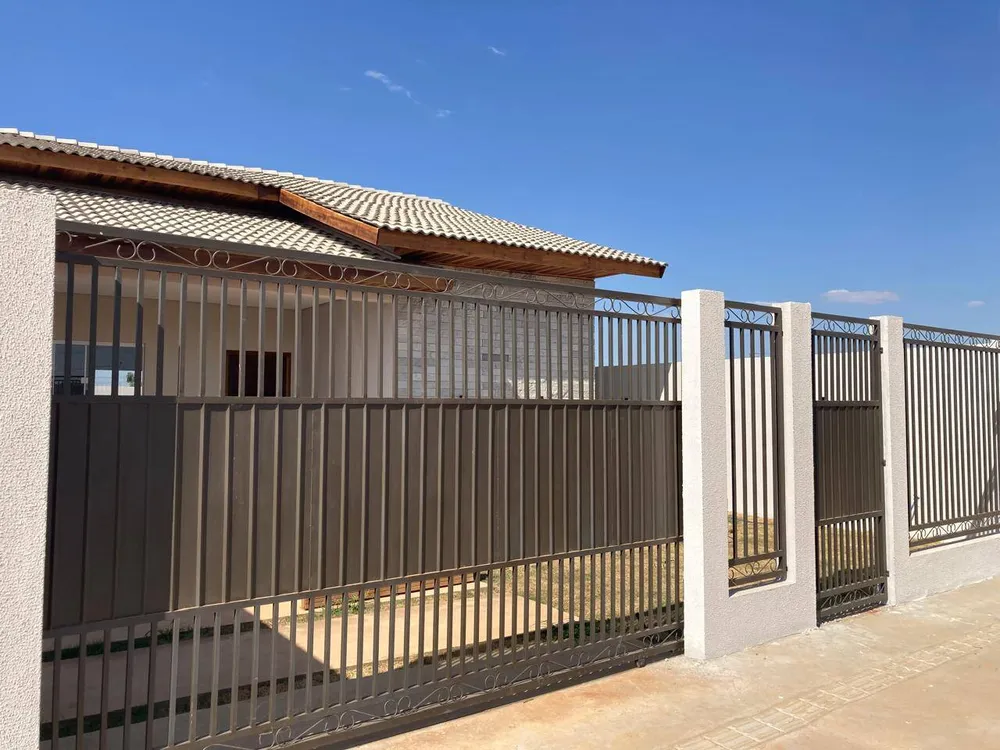 Casa, 2 quartos, 83 m² - Foto 1