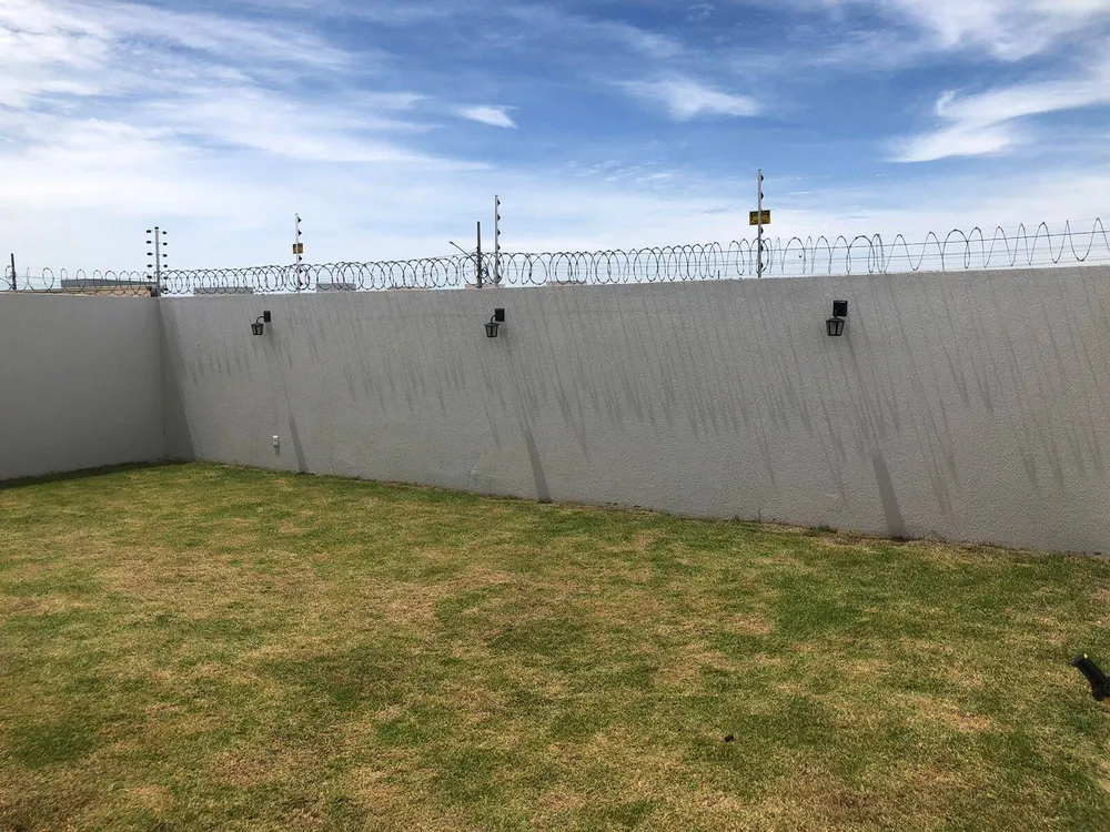 Casa, 1 quarto, 154 m² - Foto 2