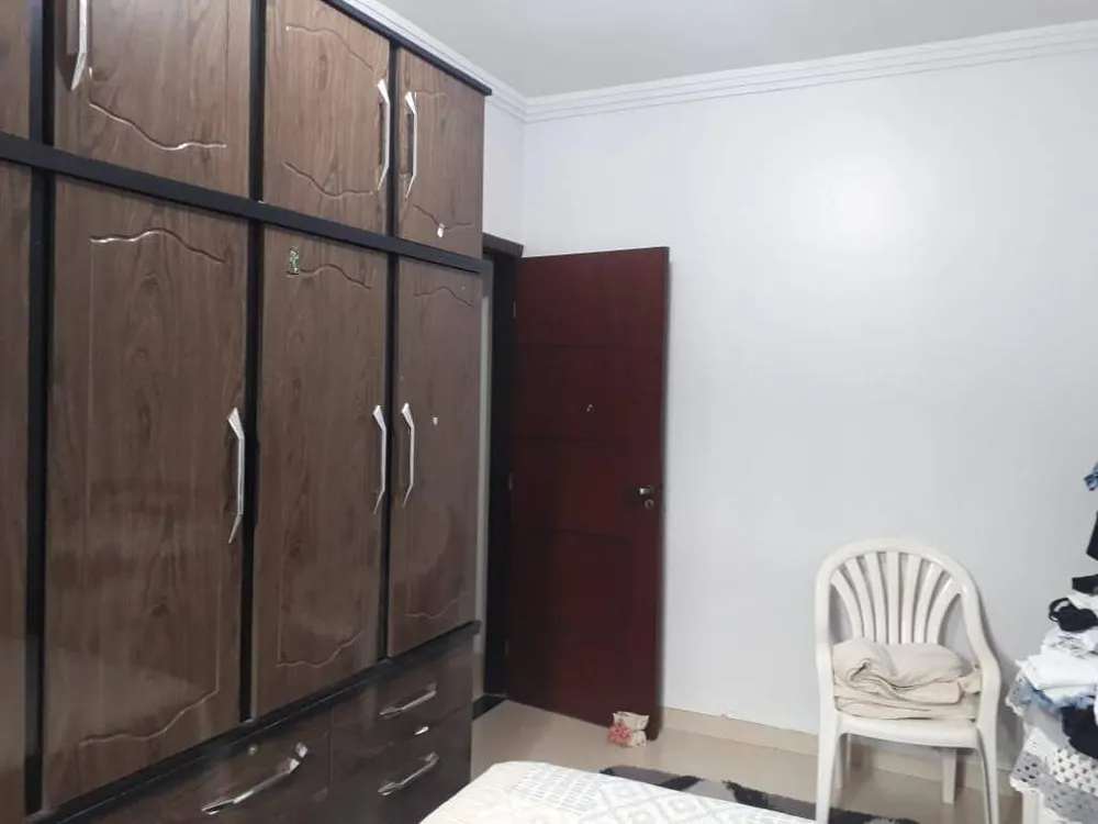 Casa, 3 quartos, 240 m² - Foto 14