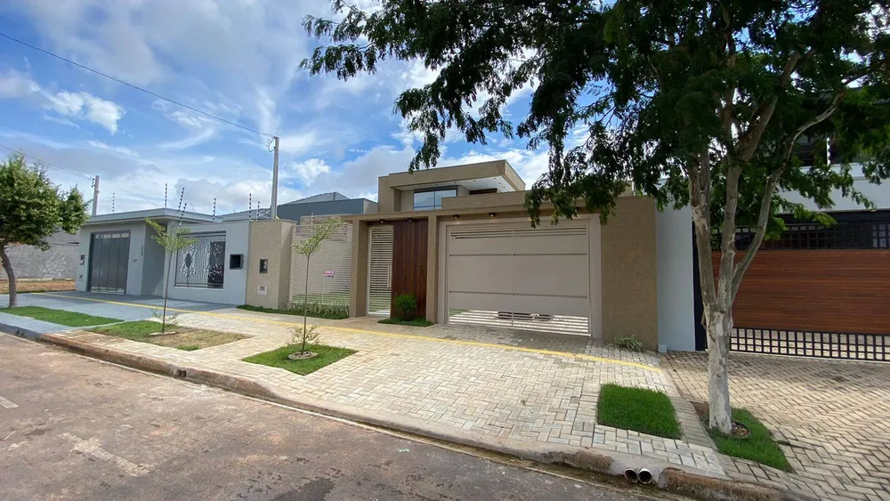Casa, 3 quartos, 191 m² - Foto 2