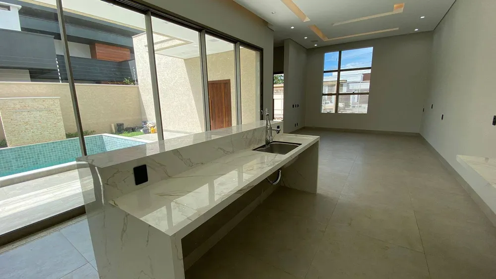 Casa, 3 quartos, 191 m² - Foto 3