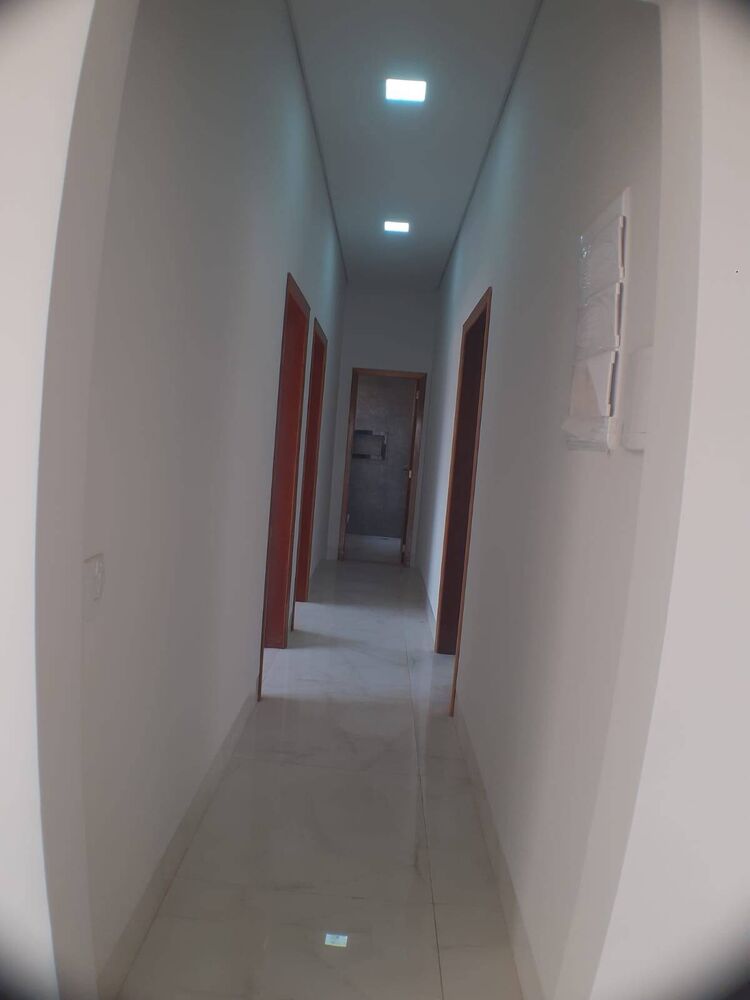 Casa à venda com 2 quartos, 145m² - Foto 3