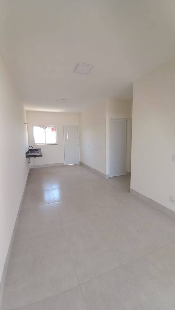 Casa à venda com 2 quartos, 78m² - Foto 3
