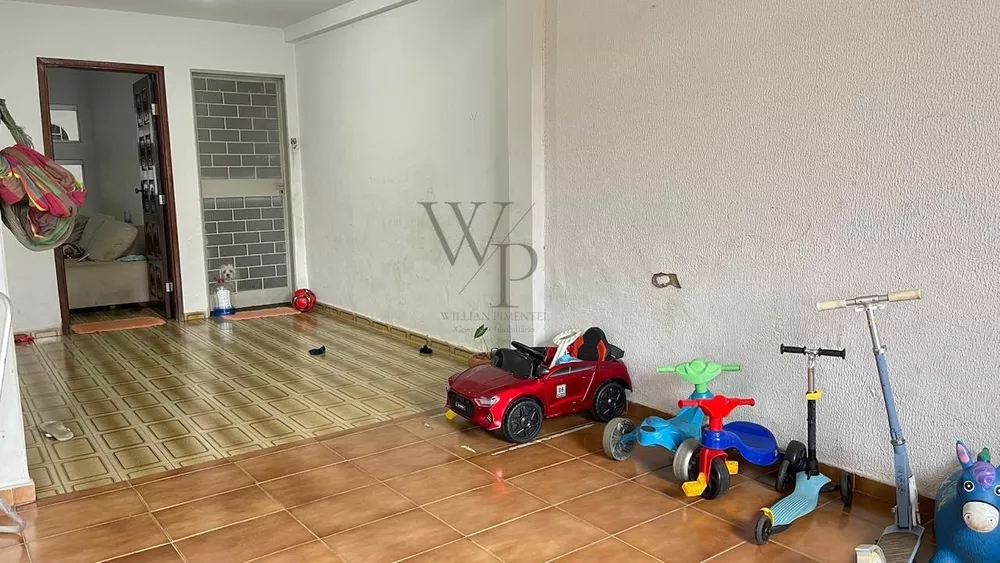 Casa, 3 quartos, 203 m² - Foto 2