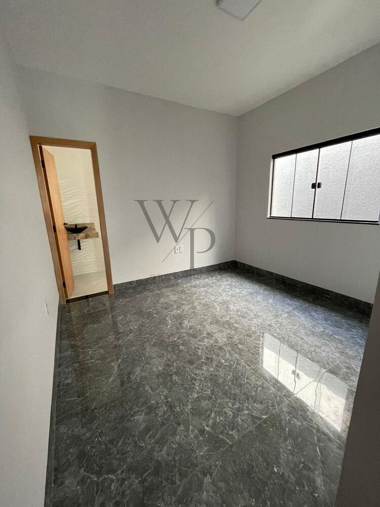 Casa à venda com 2 quartos, 74m² - Foto 7