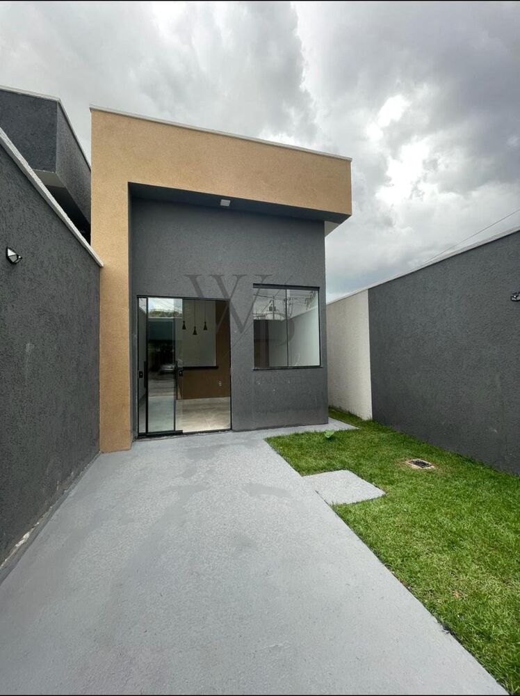 Casa à venda com 2 quartos, 74m² - Foto 2
