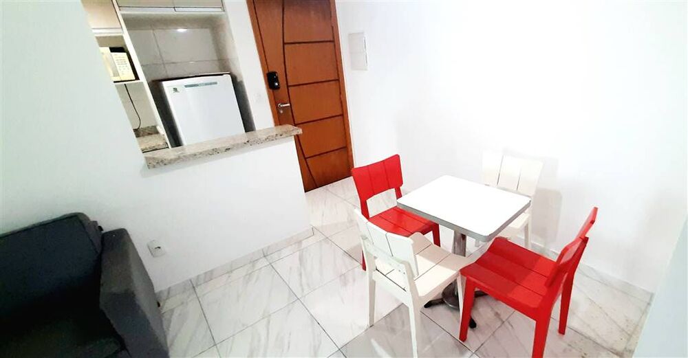 Apartamento à venda com 1 quarto, 42m² - Foto 6