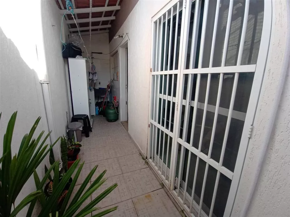 Sobrado à venda com 3 quartos, 264m² - Foto 6