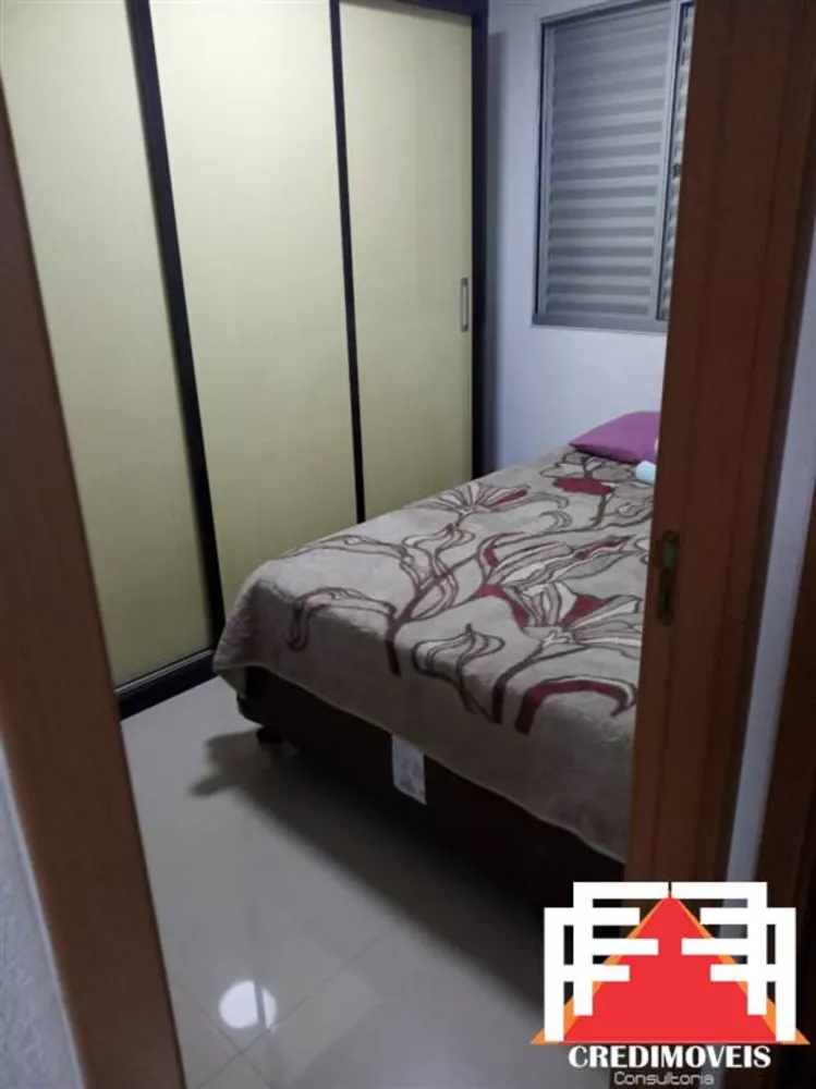 Apartamento à venda com 2 quartos, 41m² - Foto 2