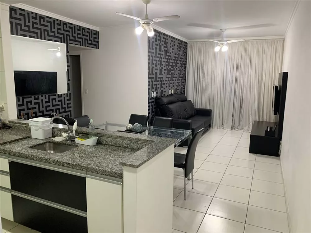 Apartamento à venda com 3 quartos, 91m² - Foto 2