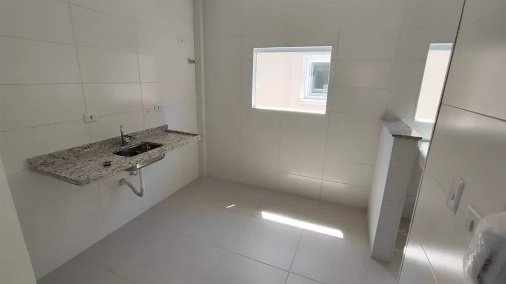 Casa à venda com 2 quartos, 58m² - Foto 11