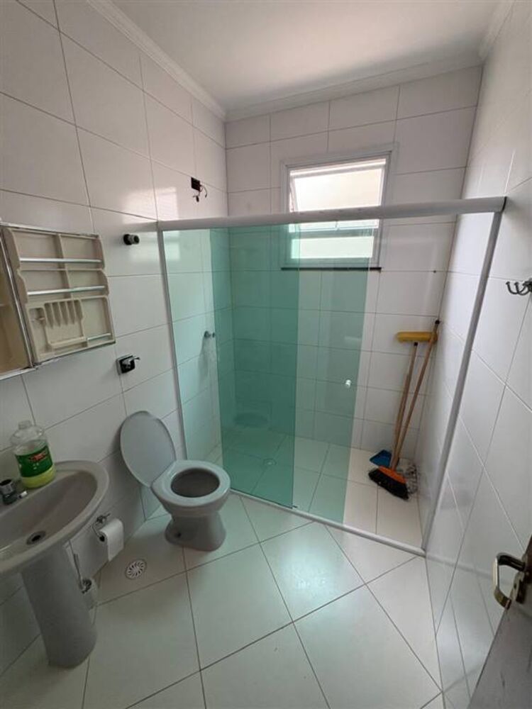 Casa à venda com 3 quartos, 120m² - Foto 3