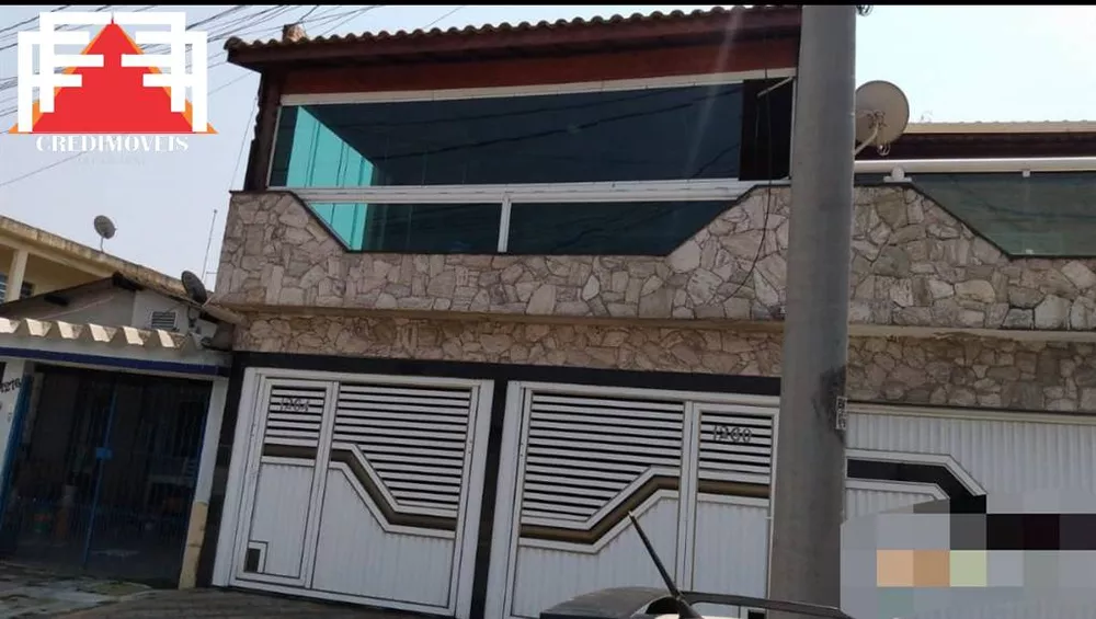 Sobrado à venda com 3 quartos, 150m² - Foto 1