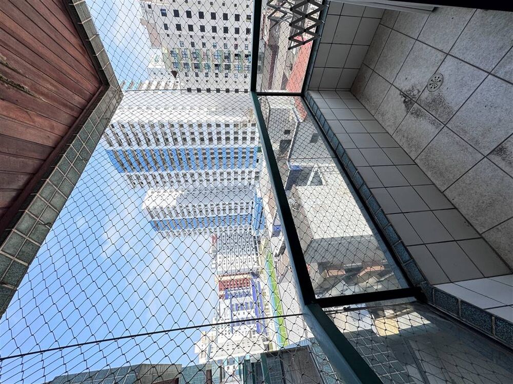 Apartamento à venda com 3 quartos, 91m² - Foto 17