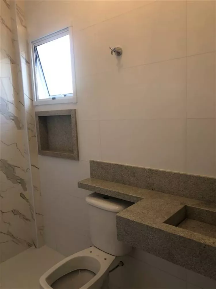 Casa à venda com 3 quartos, 135m² - Foto 13