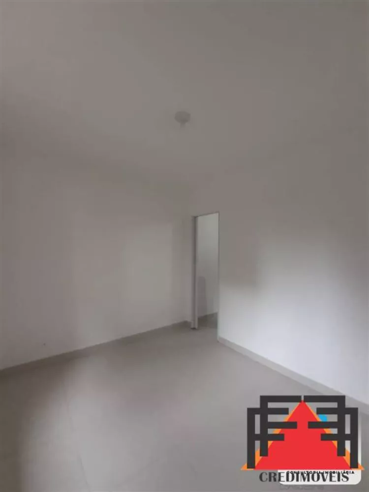 Apartamento para alugar com 3 quartos, 80m² - Foto 4