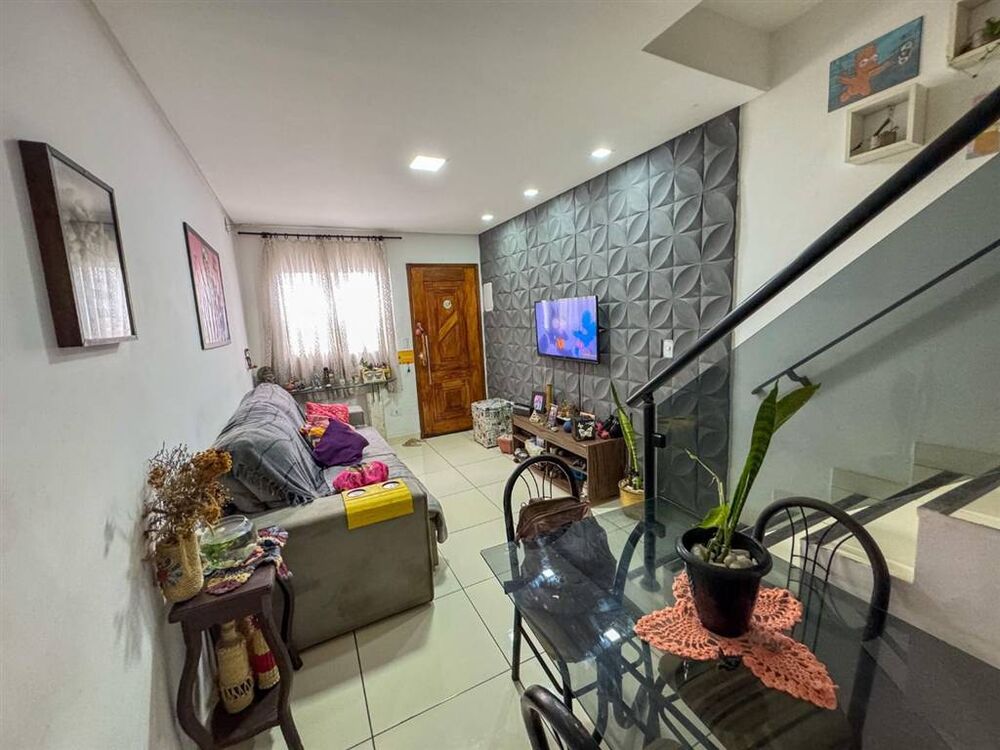 Sobrado, 2 quartos, 61 m² - Foto 2