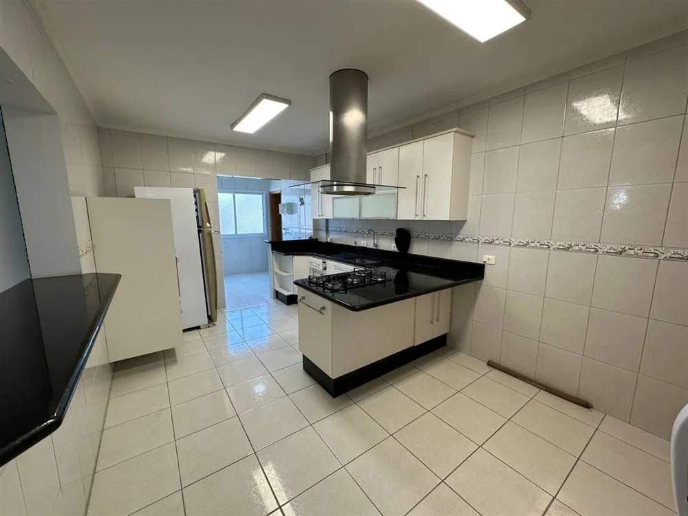 Apartamento, 3 quartos, 132 m² - Foto 3