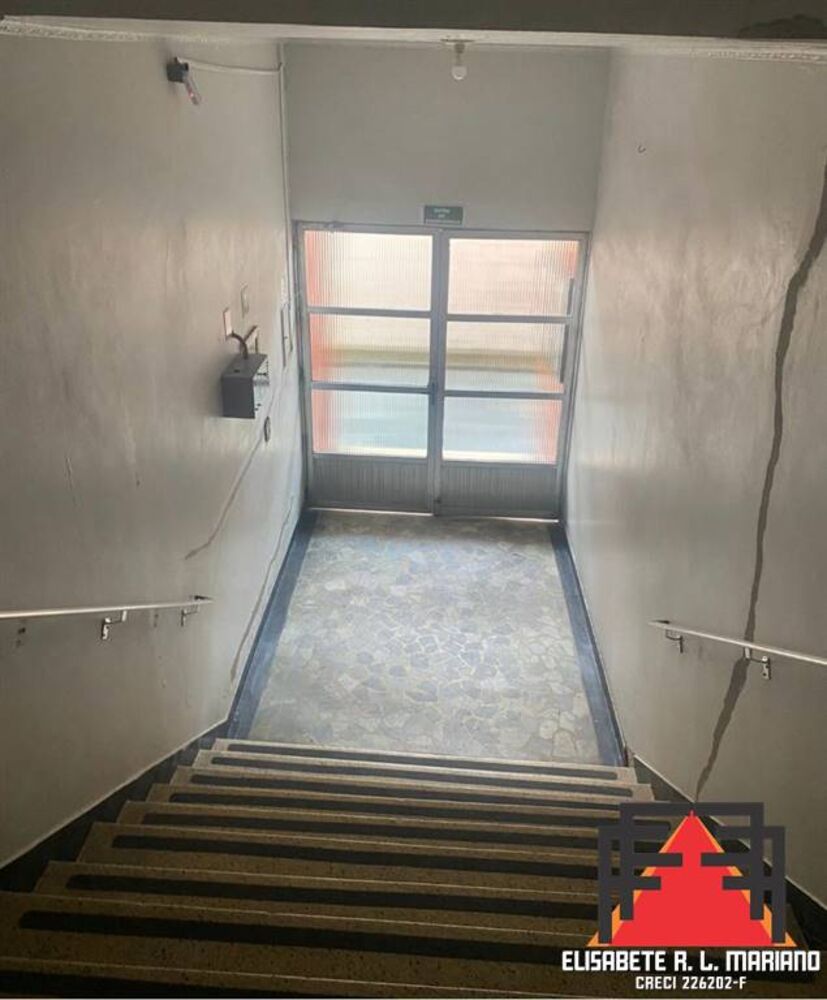 Apartamento para alugar com 1 quarto, 40m² - Foto 2