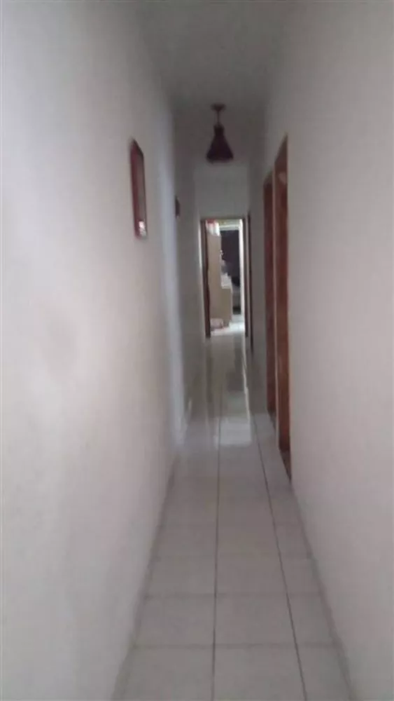 Casa, 3 quartos, 200 m² - Foto 2