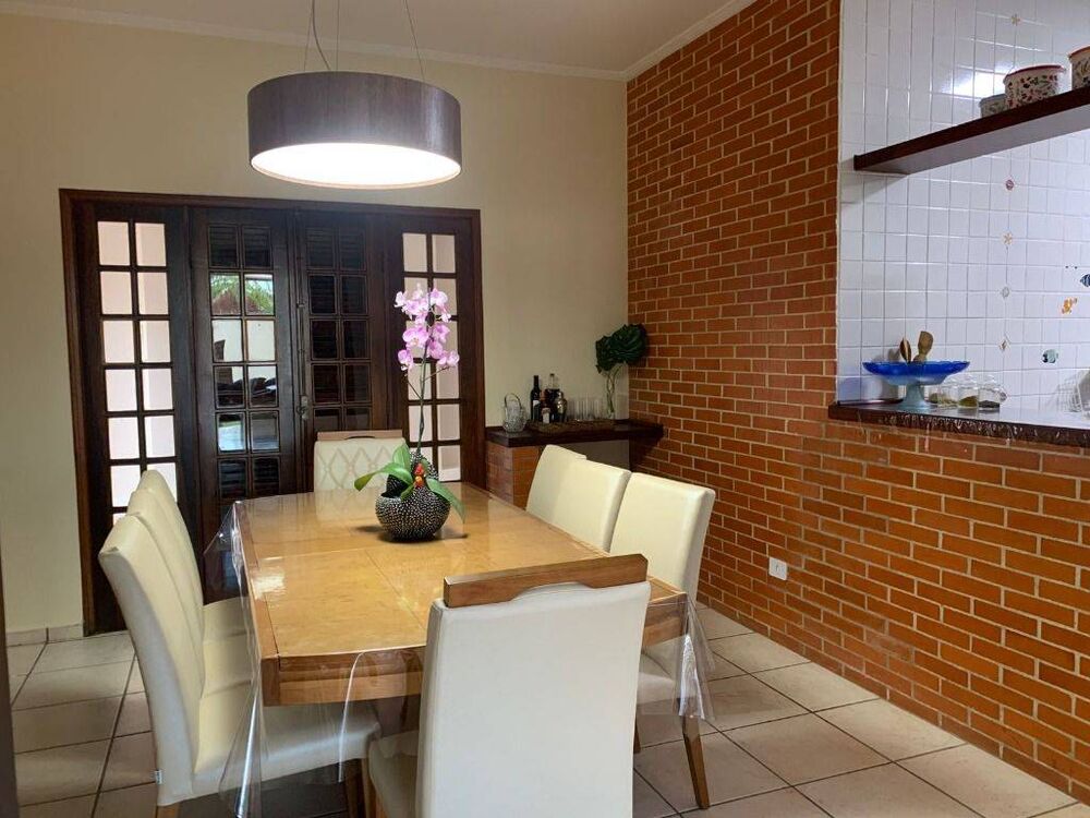 Casa, 3 quartos, 220 m² - Foto 3