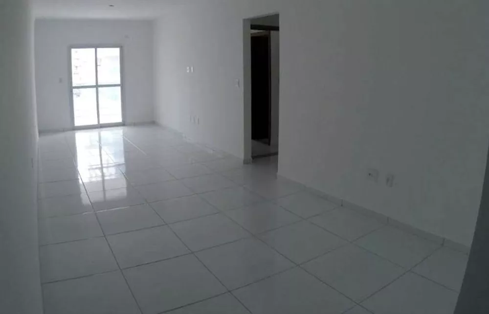 Apartamento à venda com 2 quartos, 80m² - Foto 2