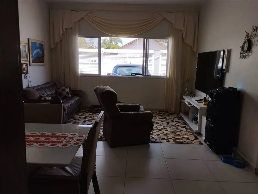 Casa, 3 quartos, 171 m² - Foto 3