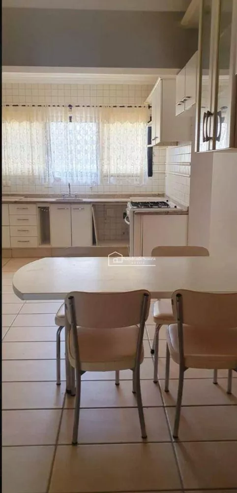 Apartamento, 3 quartos, 189 m² - Foto 2