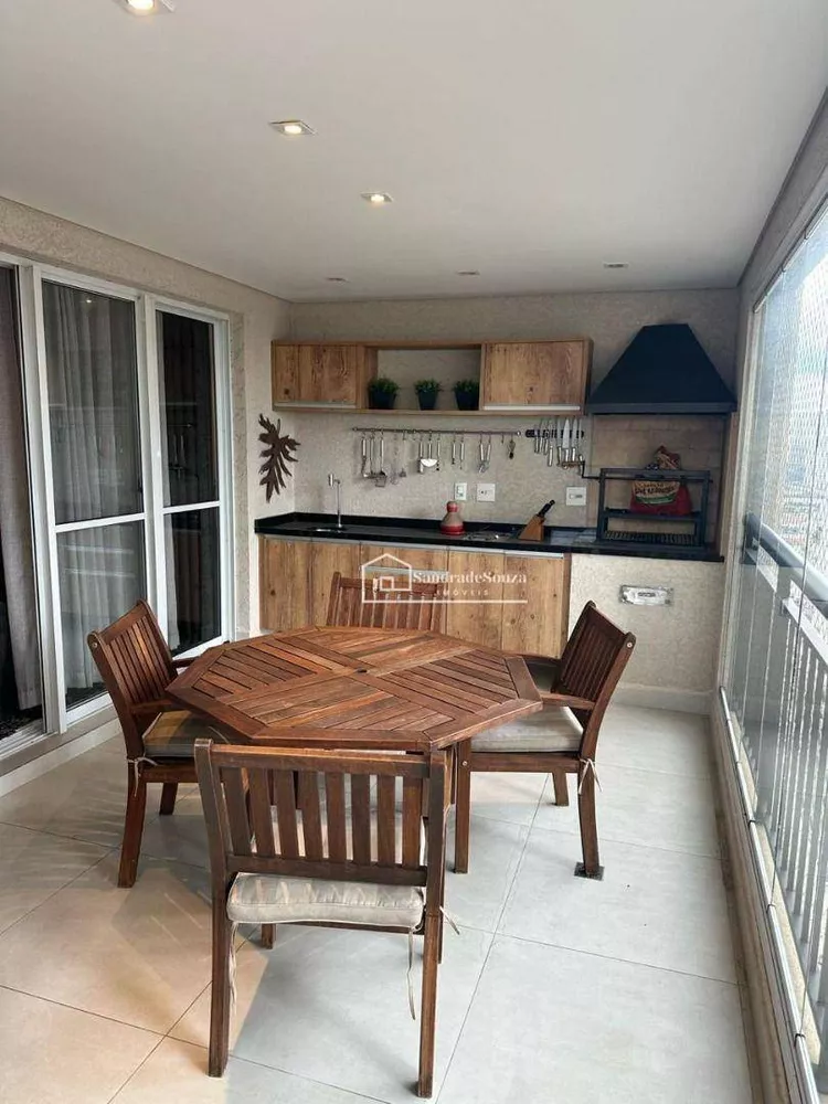 Apartamento, 3 quartos, 132 m² - Foto 1