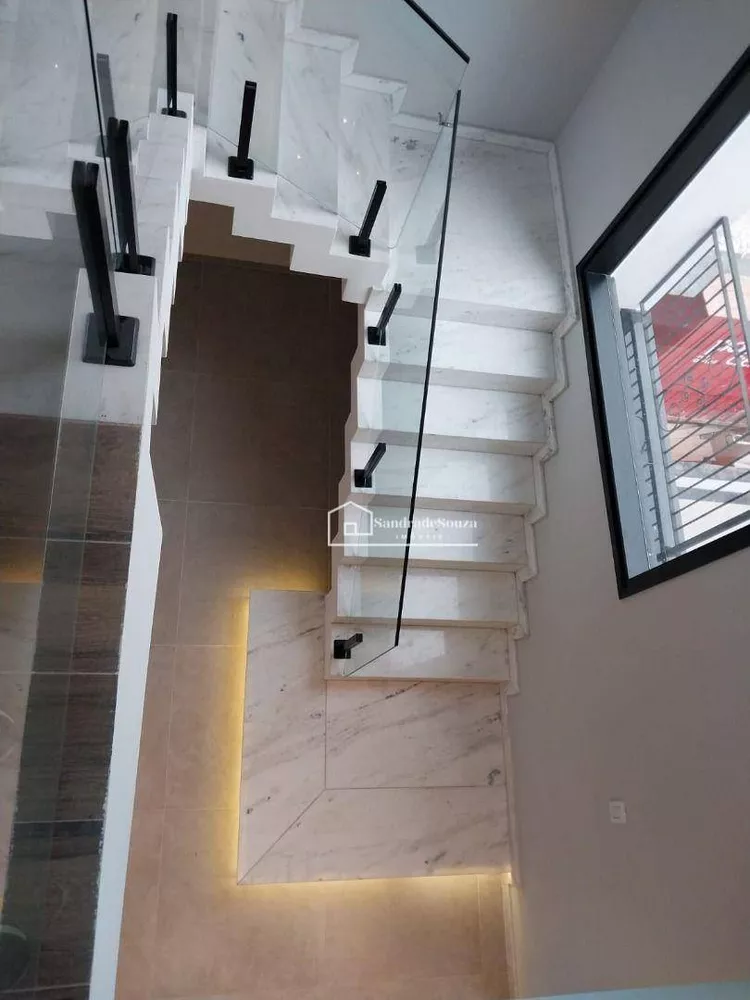 Casa, 3 quartos, 253 m² - Foto 3