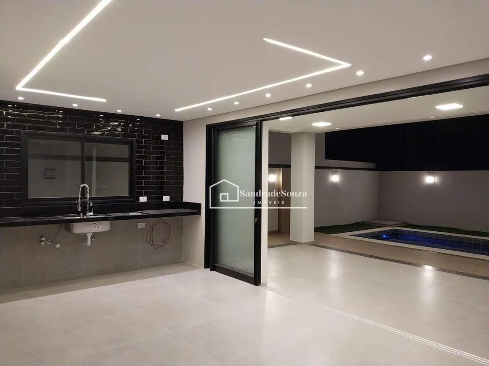 Casa, 3 quartos, 253 m² - Foto 3
