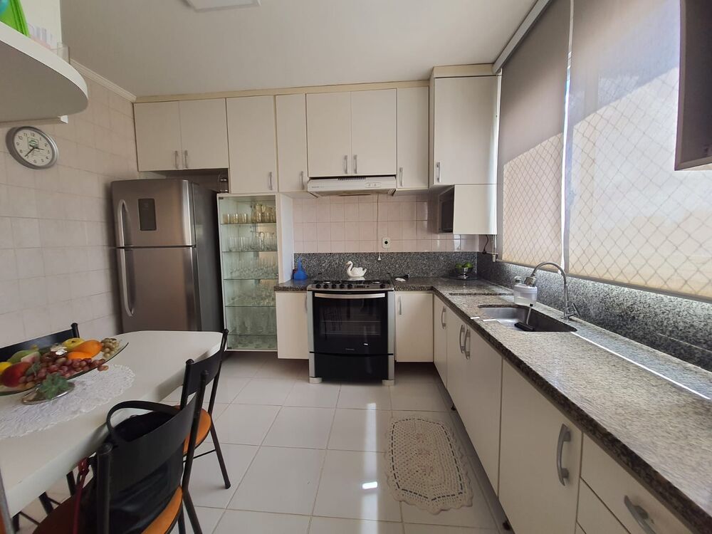 Apartamento à venda com 4 quartos, 154m² - Foto 5