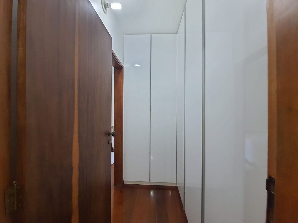 Apartamento à venda com 4 quartos, 154m² - Foto 15