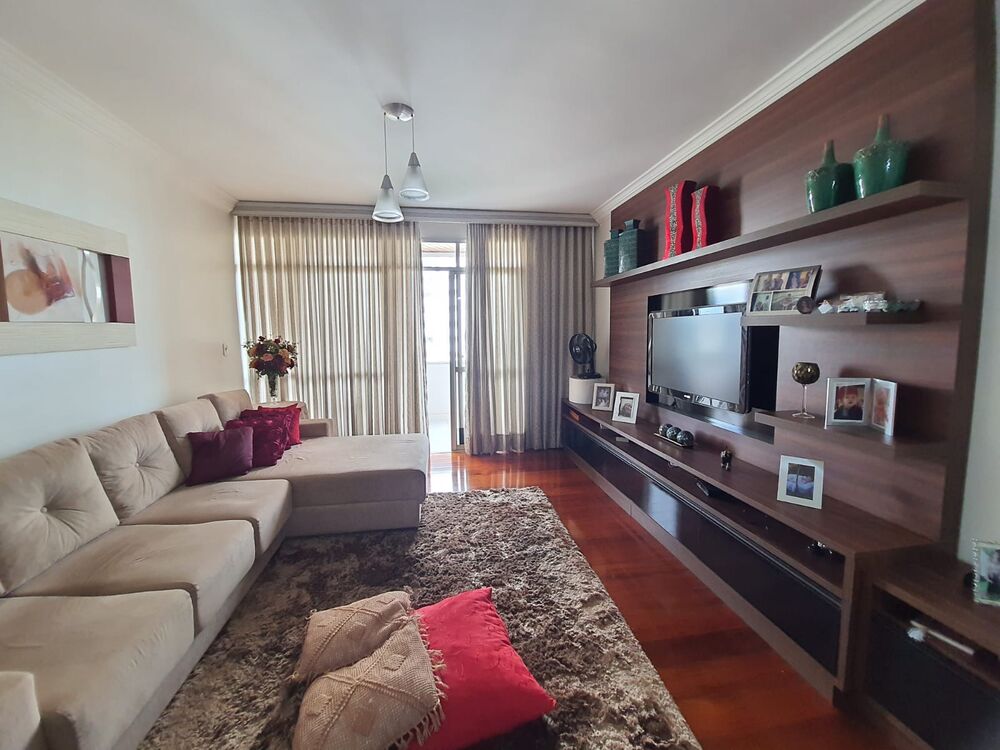 Apartamento à venda com 4 quartos, 154m² - Foto 3