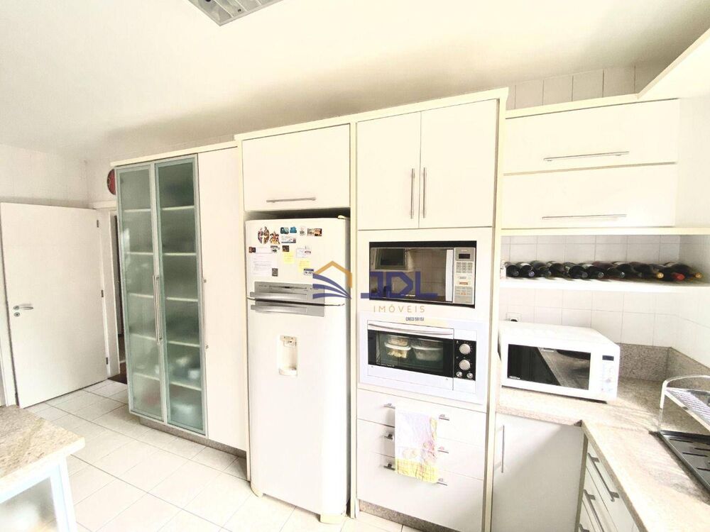 Casa, 4 quartos, 256 m² - Foto 17