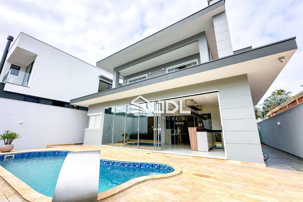 Casa de Condomínio à venda com 3 quartos, 264m² - Foto 3