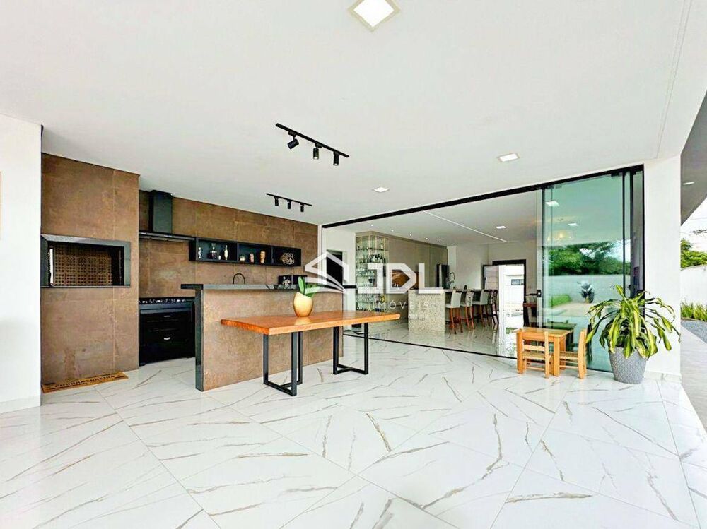 Casa, 3 quartos, 400 m² - Foto 2