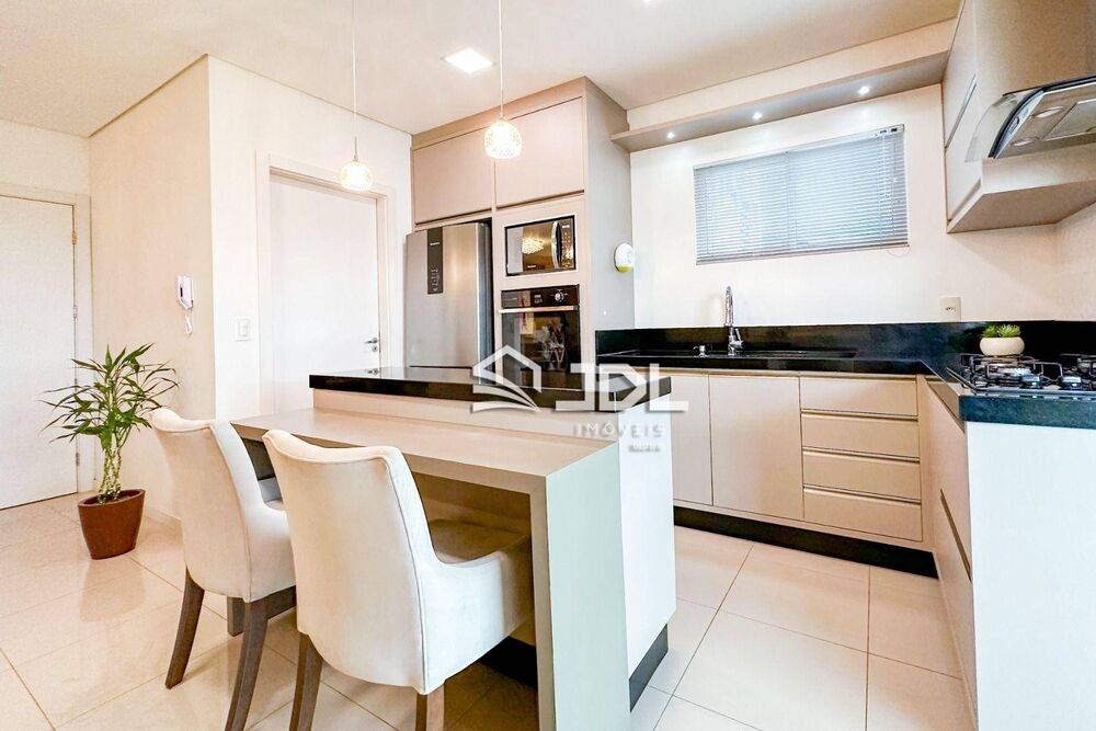 Apartamento, 3 quartos, 114 m² - Foto 2