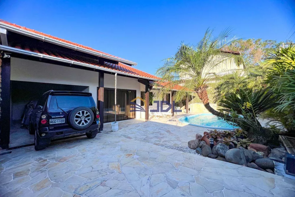 Casa, 3 quartos, 192 m² - Foto 3