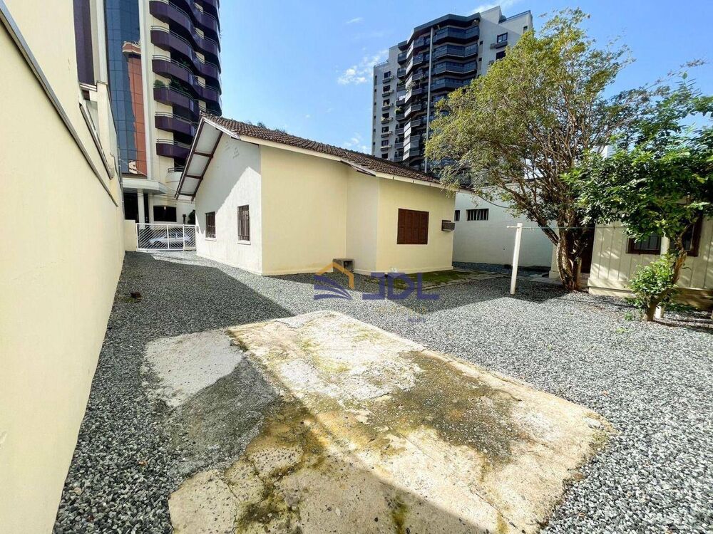 Casa à venda com 2 quartos, 93m² - Foto 10