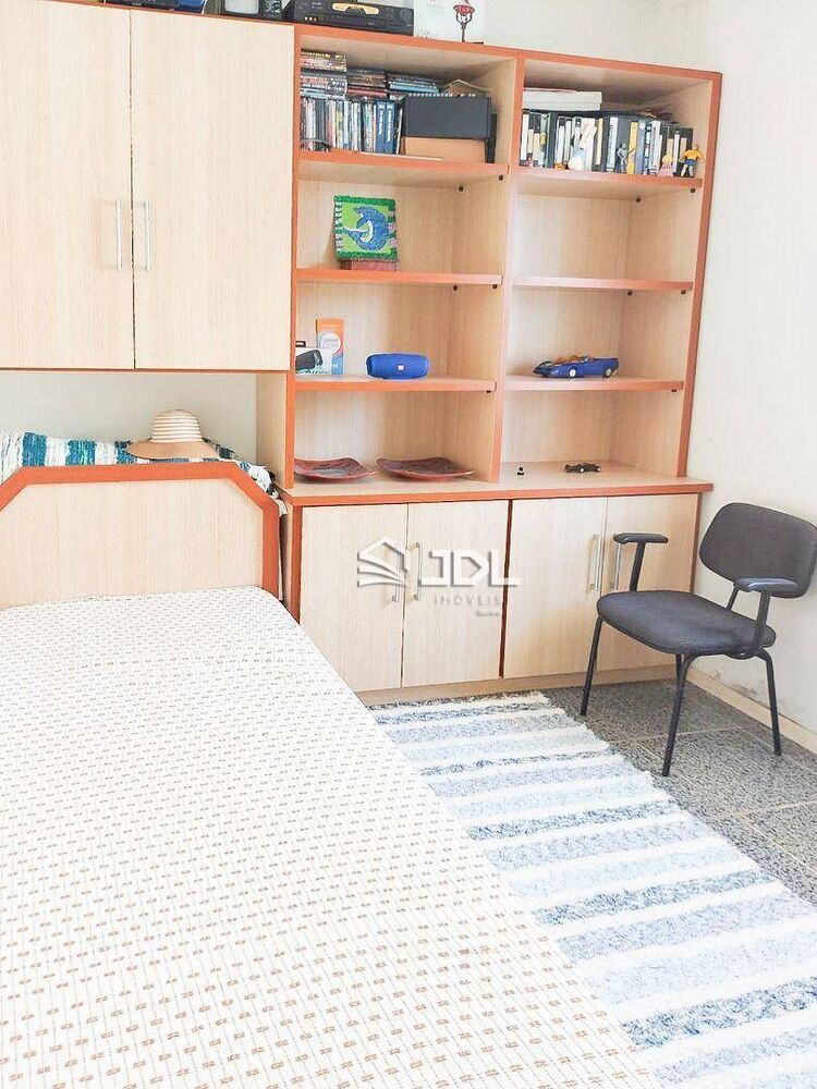 Casa, 5 quartos, 320 m² - Foto 2