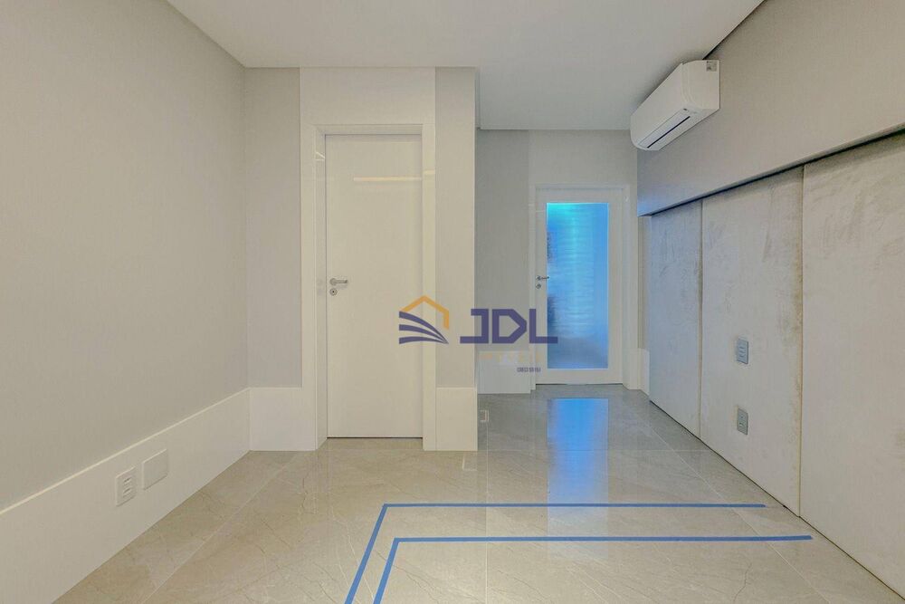 Cobertura, 3 quartos, 318 m² - Foto 18