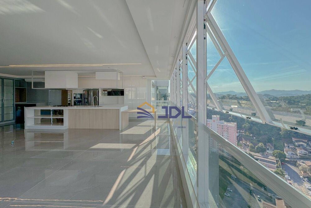 Cobertura, 3 quartos, 318 m² - Foto 3