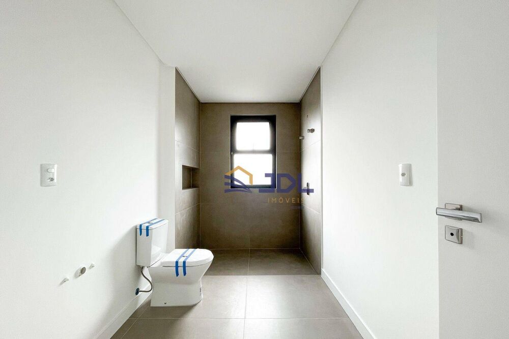 Apartamento, 3 quartos, 170 m² - Foto 2