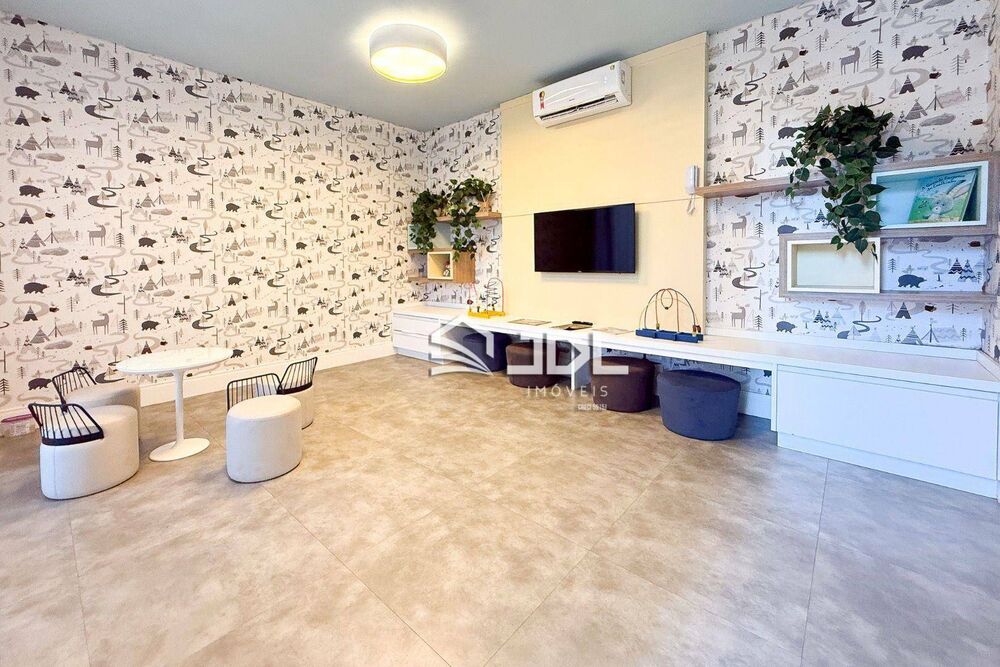 Apartamento à venda com 3 quartos, 125m² - Foto 22