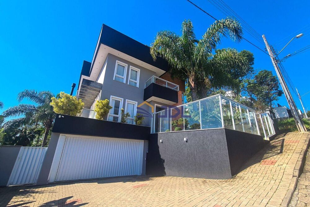 Casa, 3 quartos, 400 m² - Foto 1